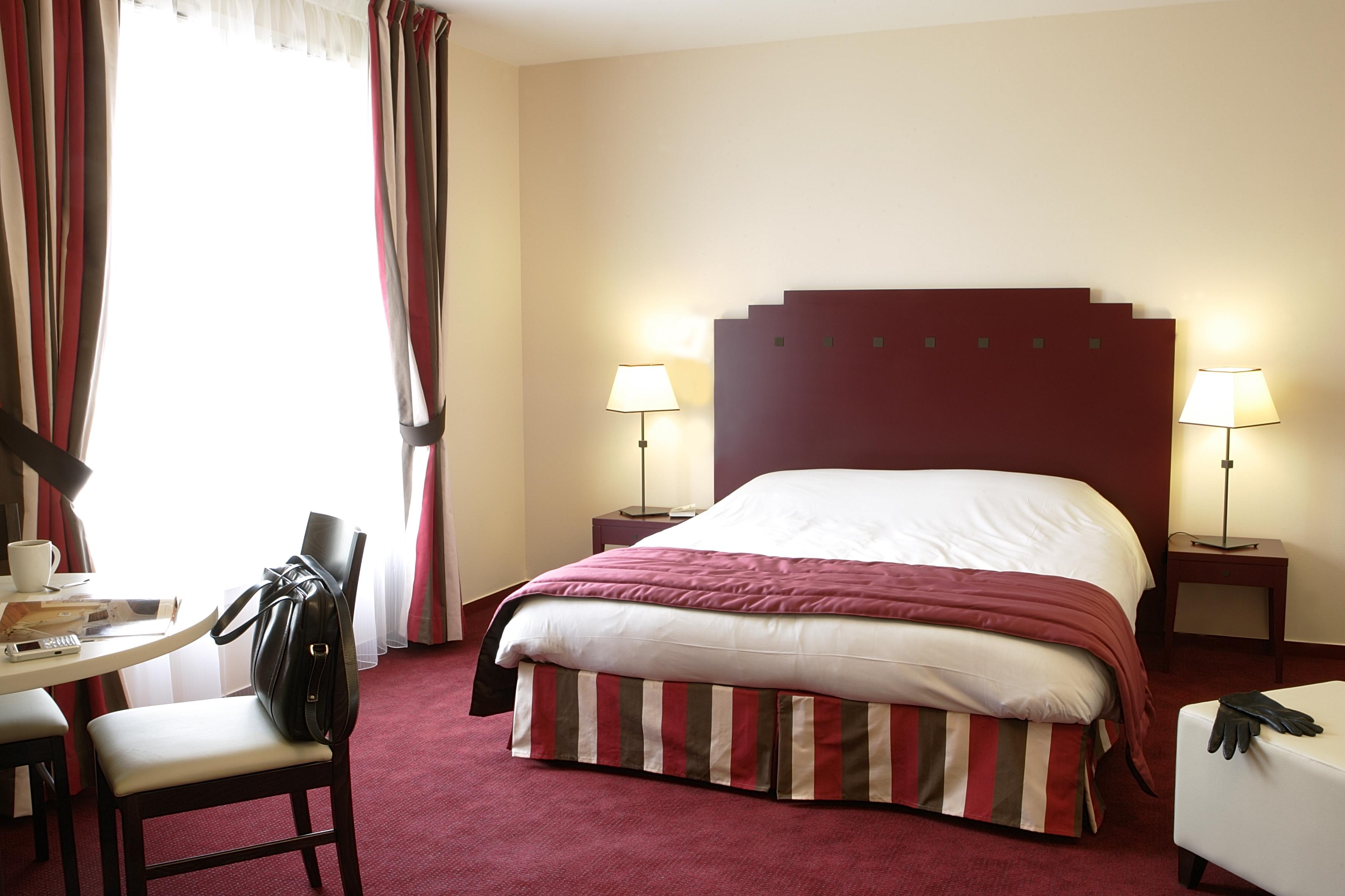 Hotel Cerise Chatou Exterior photo