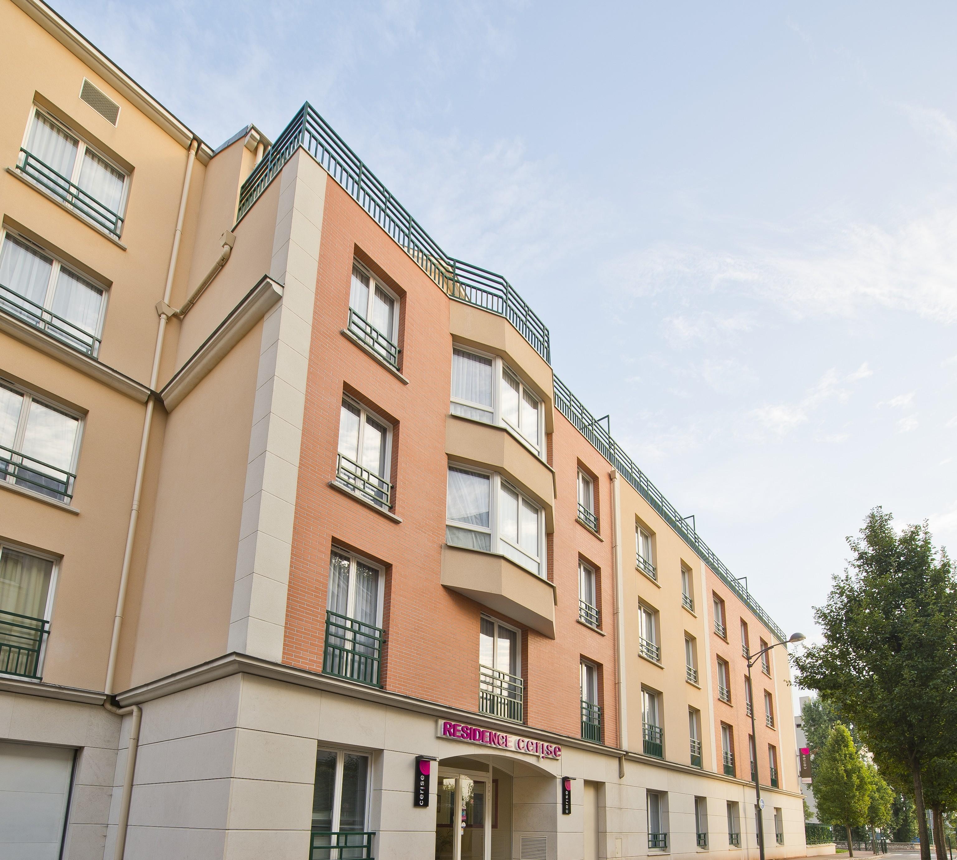 Hotel Cerise Chatou Exterior photo