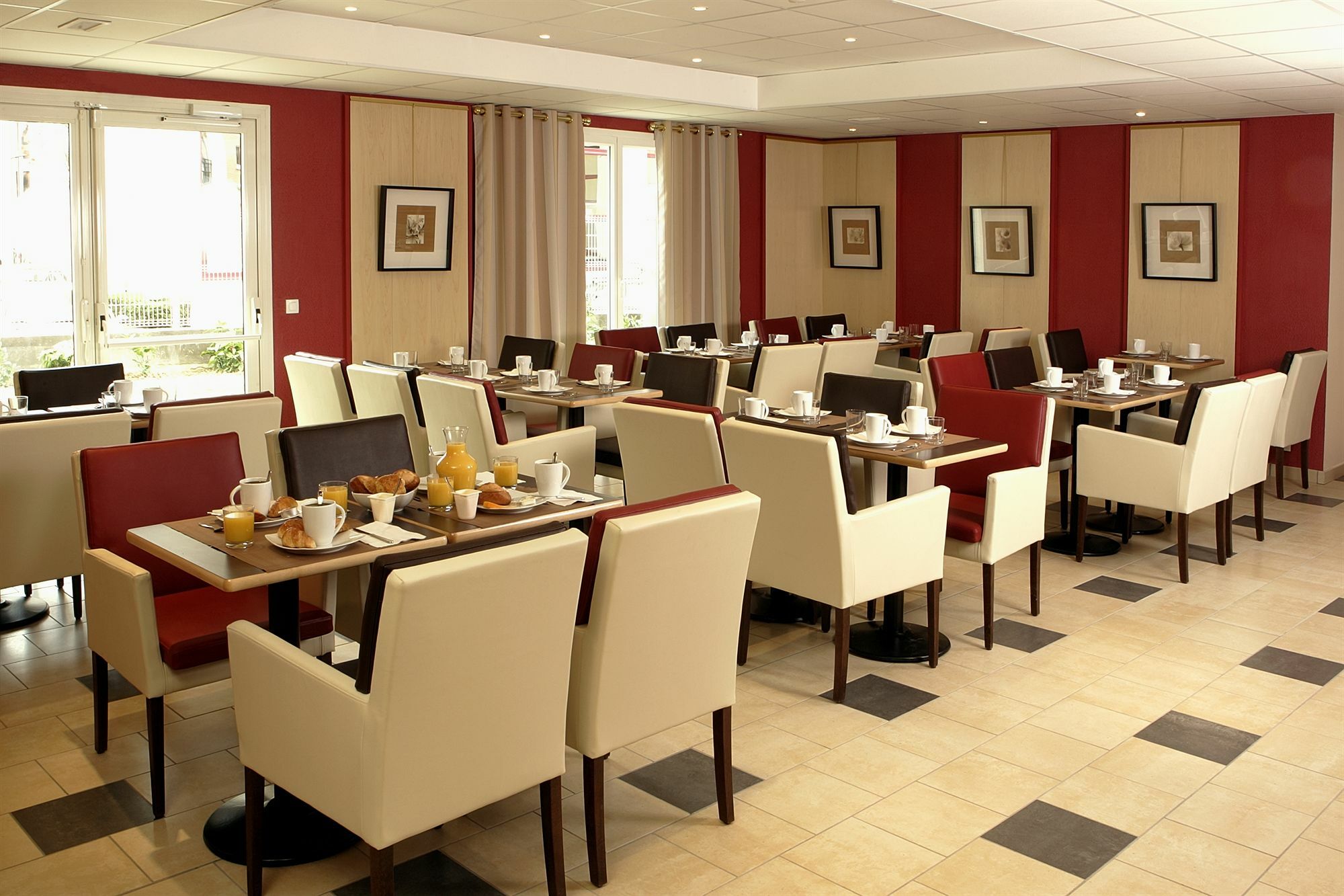 Hotel Cerise Chatou Exterior photo